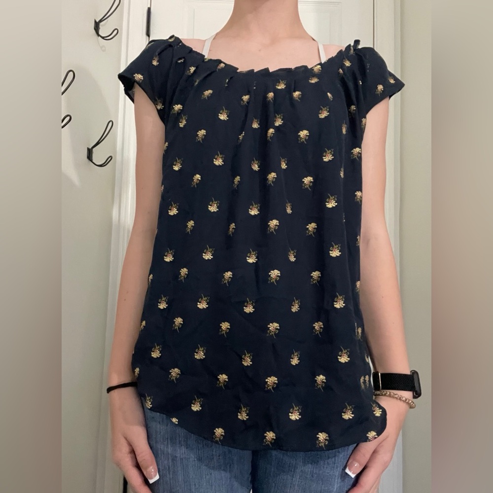 Lauren Conrad Navy floral print blouse with gold details